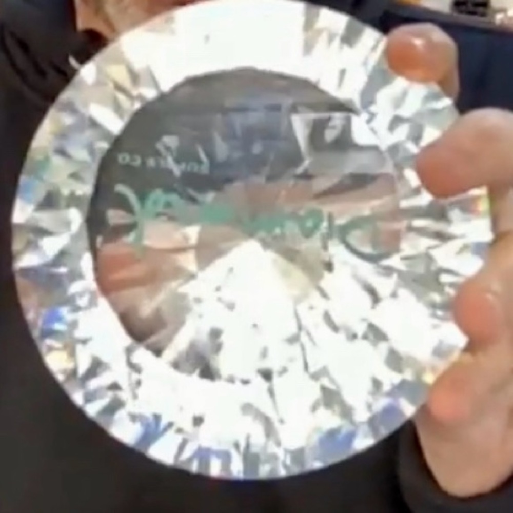 Diamond Supply Company - Crystal Large Paper Weight Brand New In Box Collectible - Picture 7 of 9
